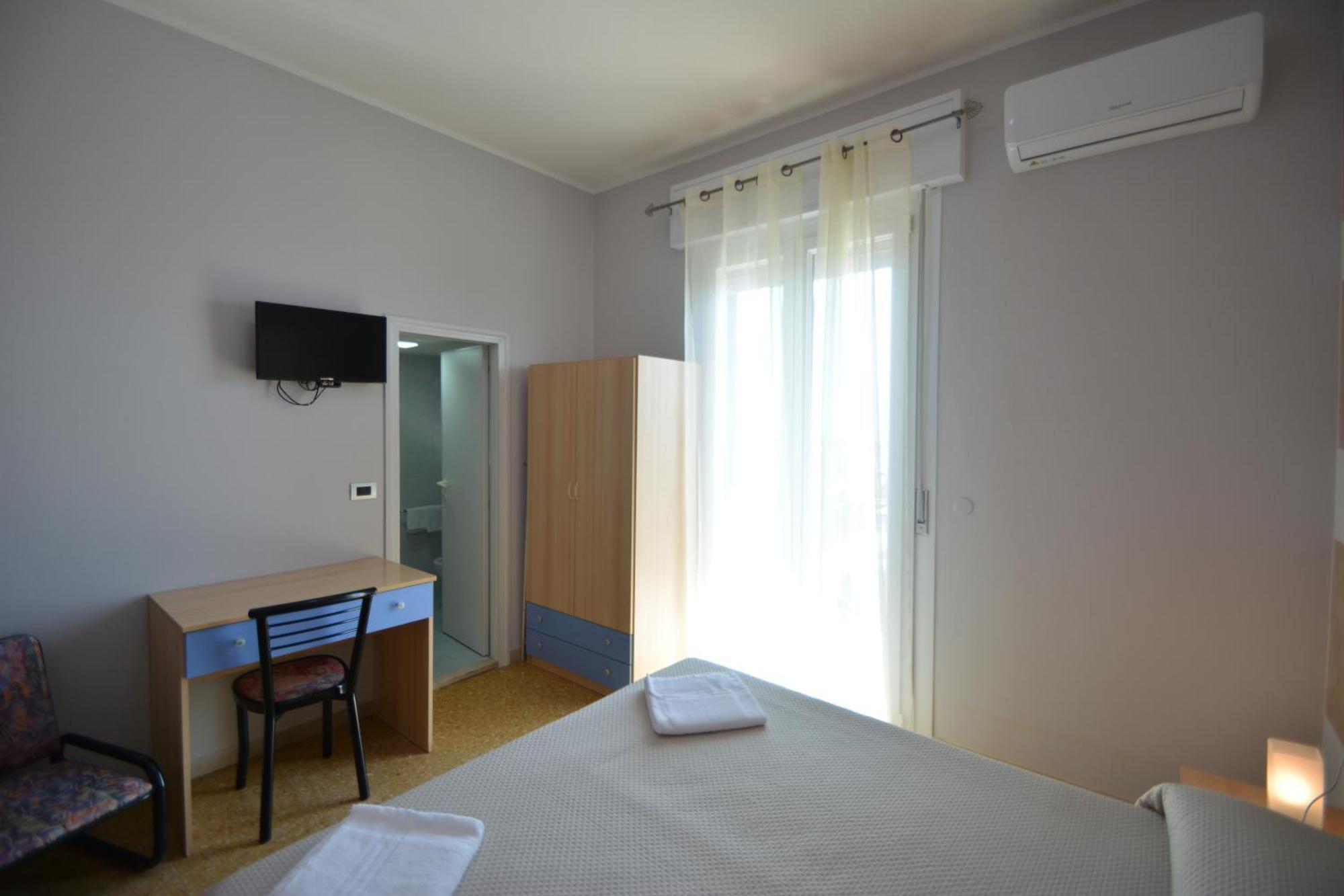 Hotel Bella Romagna Casal Borsetti Exterior foto